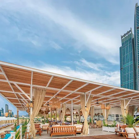 Radisson Blu Hotel&Resort, Abu Dhabi Corniche-3